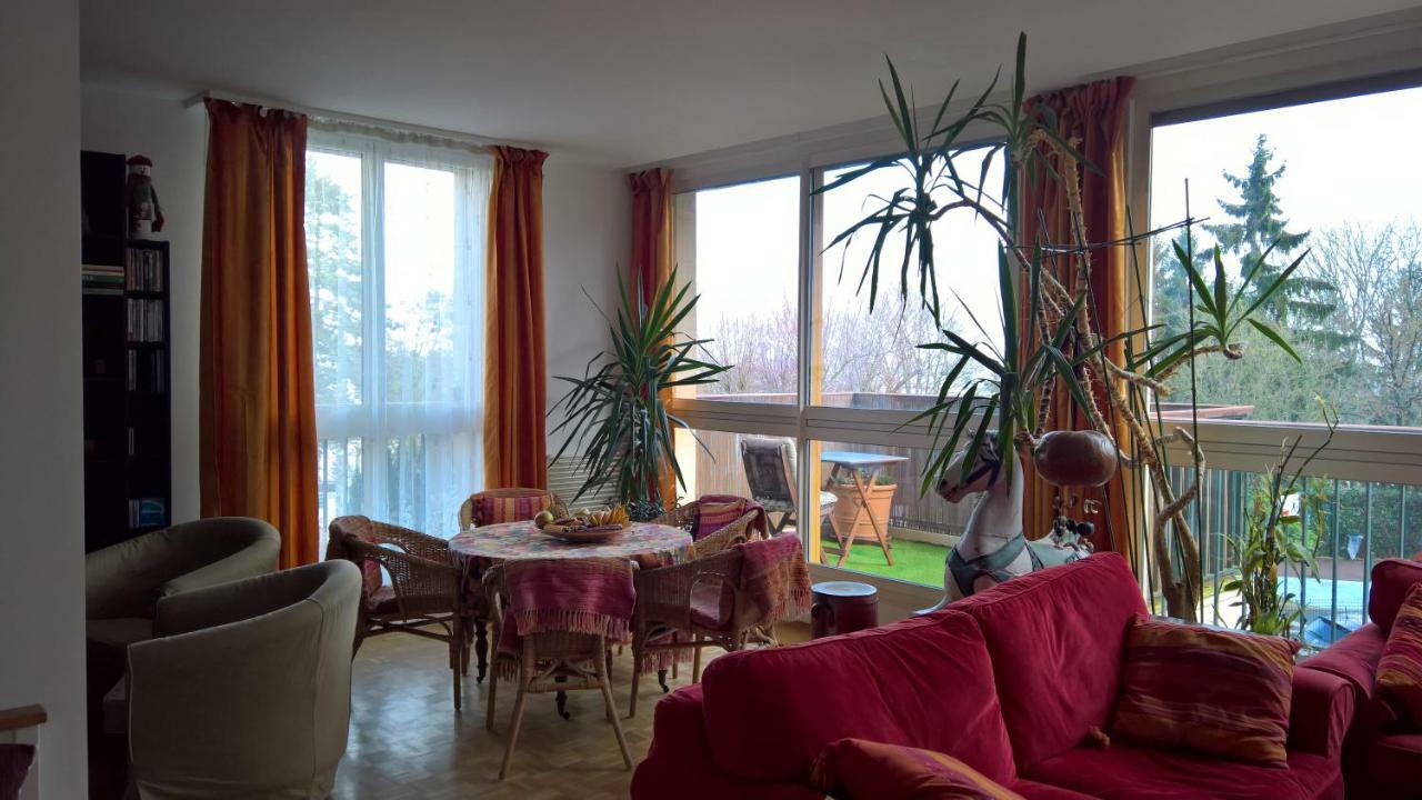 Appartement Meuble Garches Exterior foto